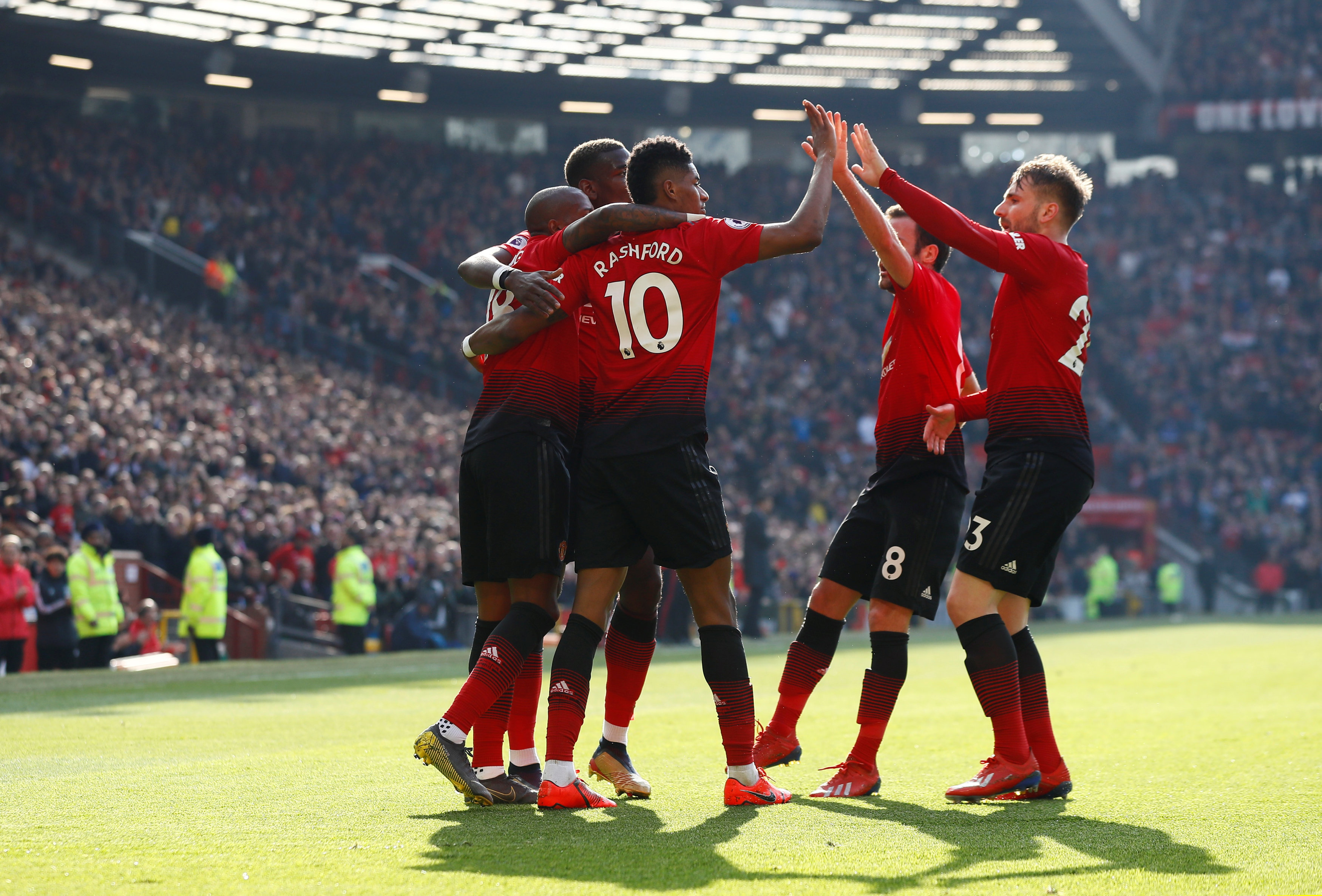 基于其身体 基于其身体